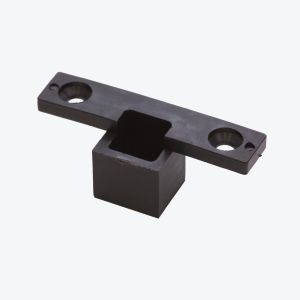 Black & Red Plastic Centreline Blocks